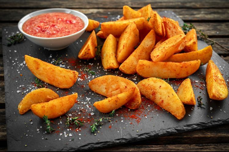 Ilustrasi potato wedges. 