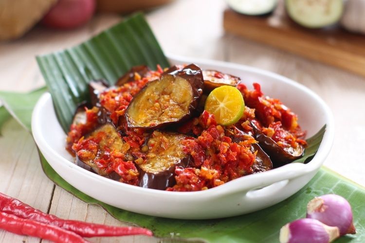 Praktis dengan 2 Langkah Masak, Berikut Cara Membuat Terong Balado