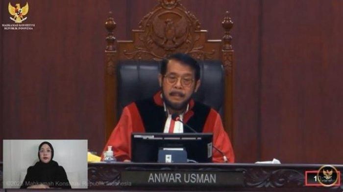 BREAKING NEWS: MK Tolak Gugatan PSI Soal Batas Usia Cawapres-Bacawapres,Putusan tersebut terkait gugatan dari Partai Solidaritas Indonesia (PSI) dengan nomor gugatan 29/PUU-XXI/2023.    