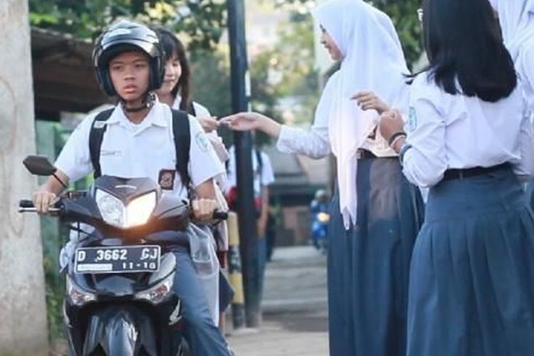 Ilustrasi pelajar sekolah memengah.(DOK. TMMIN)  
