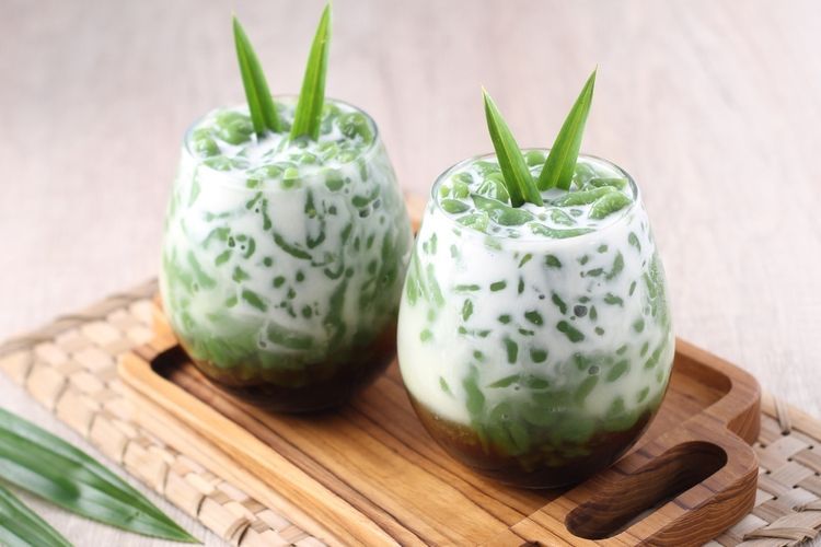 ilustrasi es cendol gula merah untuk takjil.  