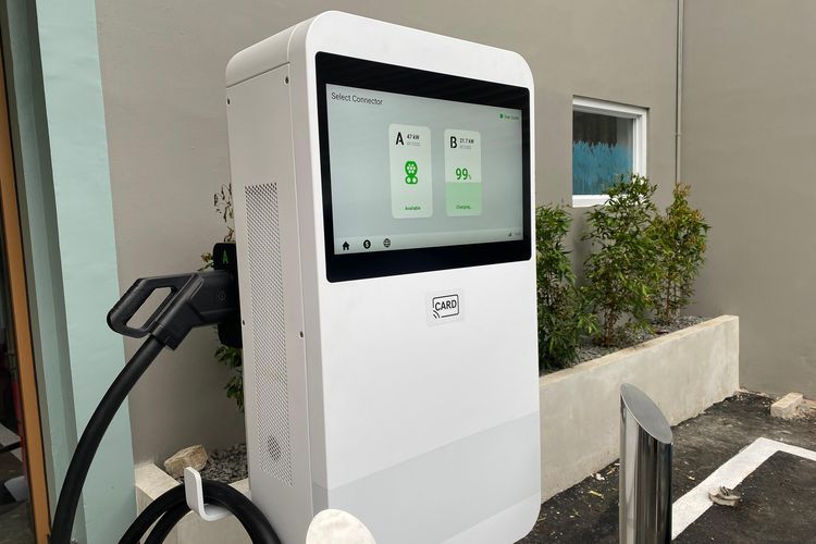 HMID Hadirkan EV Fast Charging Station di Starbucks Adhyaksa(KOMPAS.com/NANDA)  