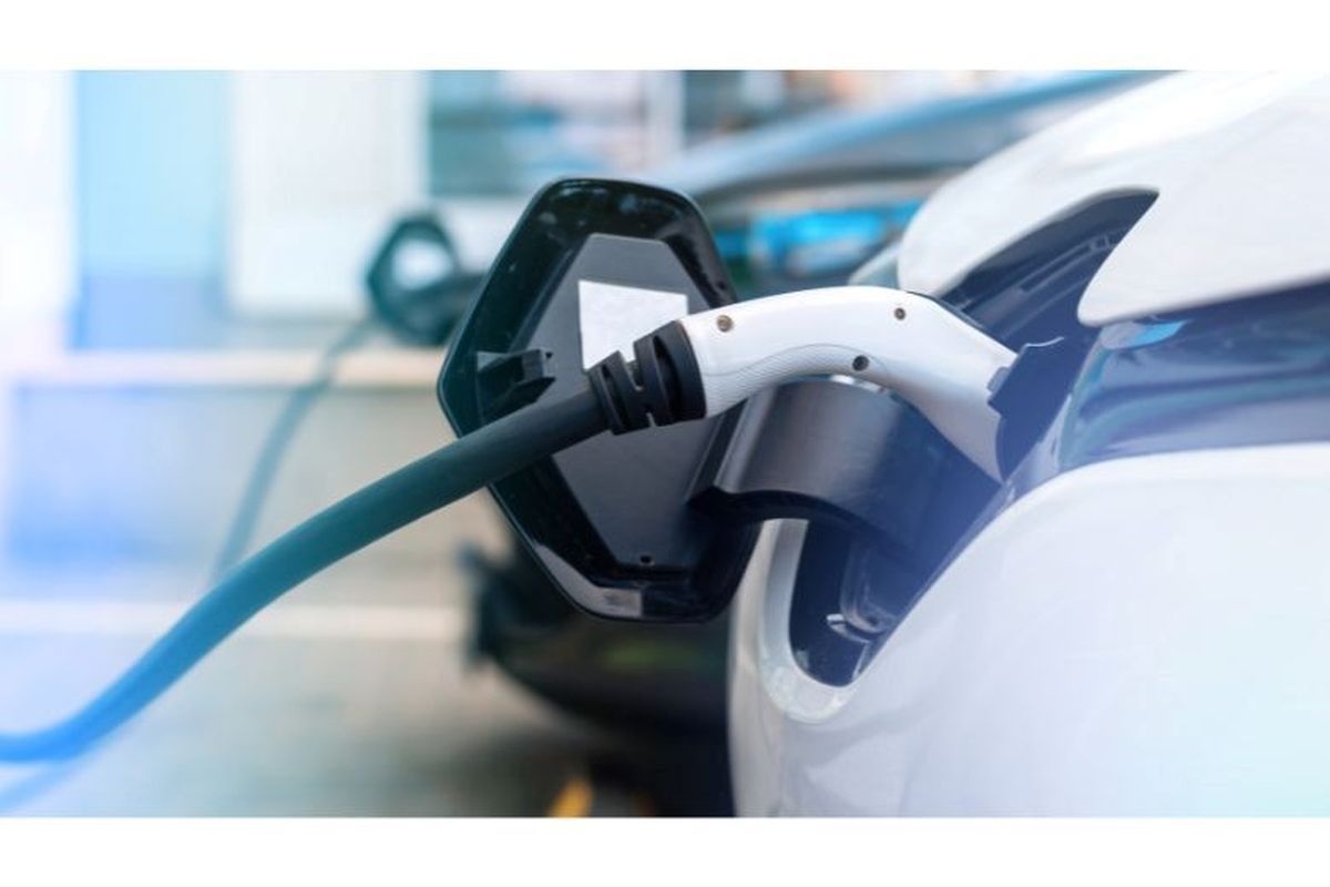 Ilustrasi kendaraan listrik atau electric vehivle (EV). (Dok. Freepik)  