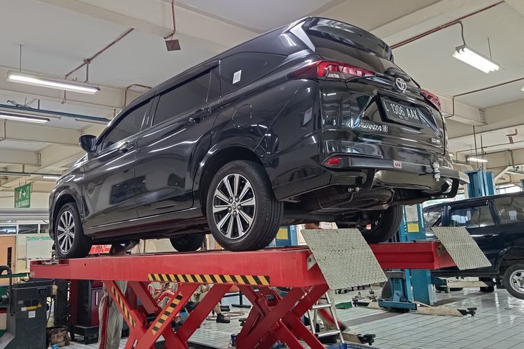 Proses Total Quality Control (TCU) di bengkel resmi Auto2000(KOMPAS.com/daafa)  