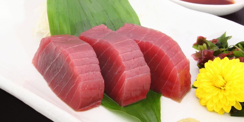 Ilustrasi ikan tuna.  