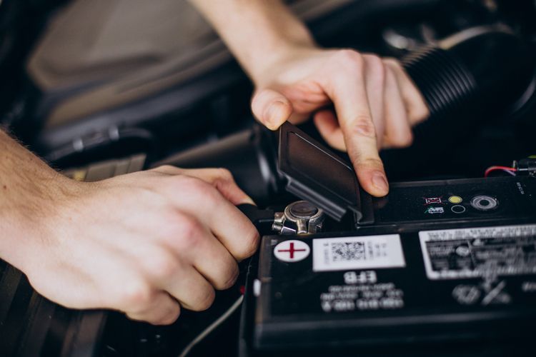 Pengikat Terminal Aki Kendur Bisa Membuat Masalah pada Mobil - bangka