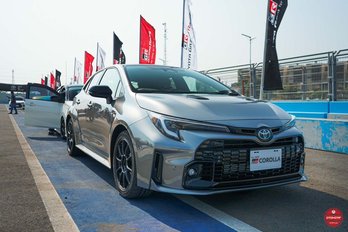 Sensasi Duduk di Kursi Penumpang GR Corolla(KOMPAS.com/ADITYO WISNU)  