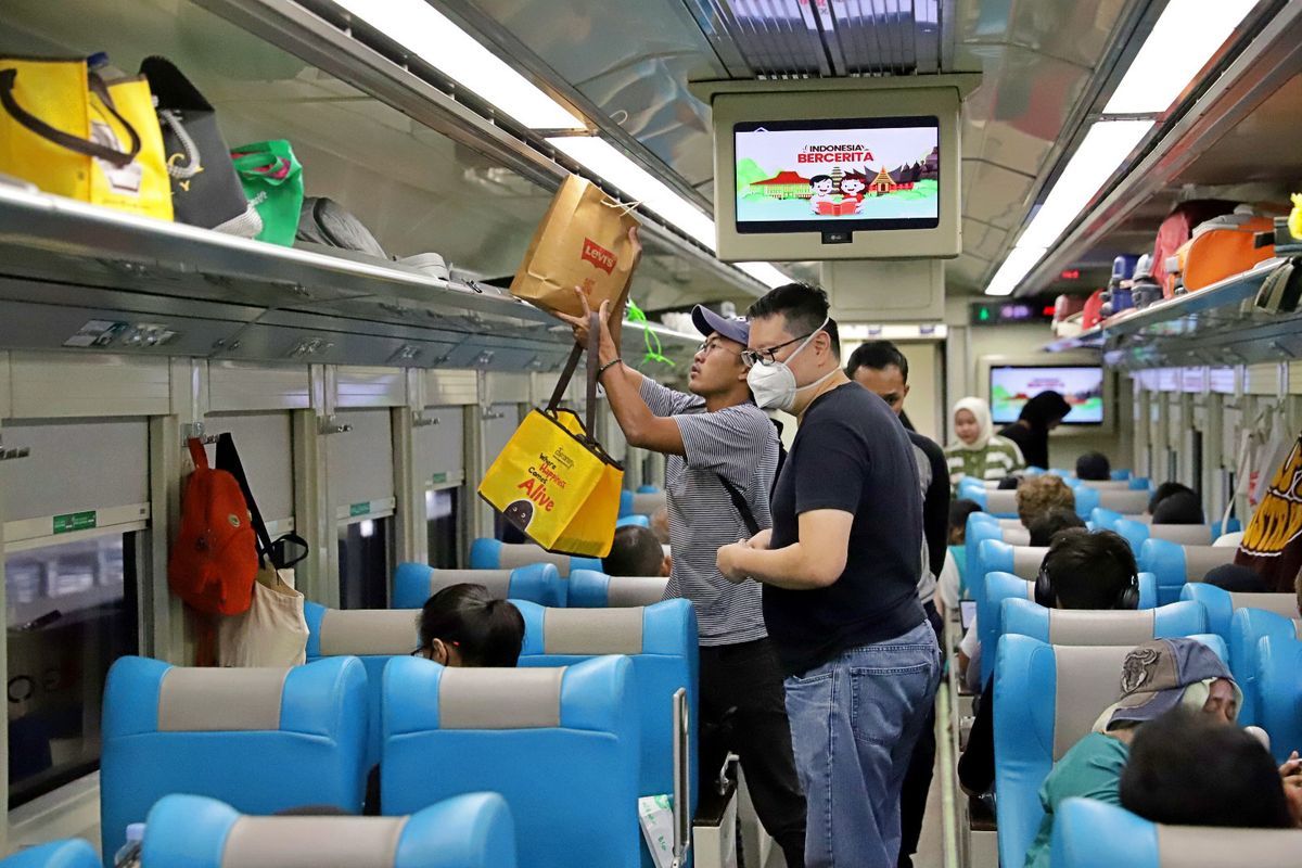 PT Kereta Api Indonesia (Persero) mencatat volume penumpang kereta api pada libur Natal 2023 mengalami peningkatan dibandingkan libur Natal tahun 2022