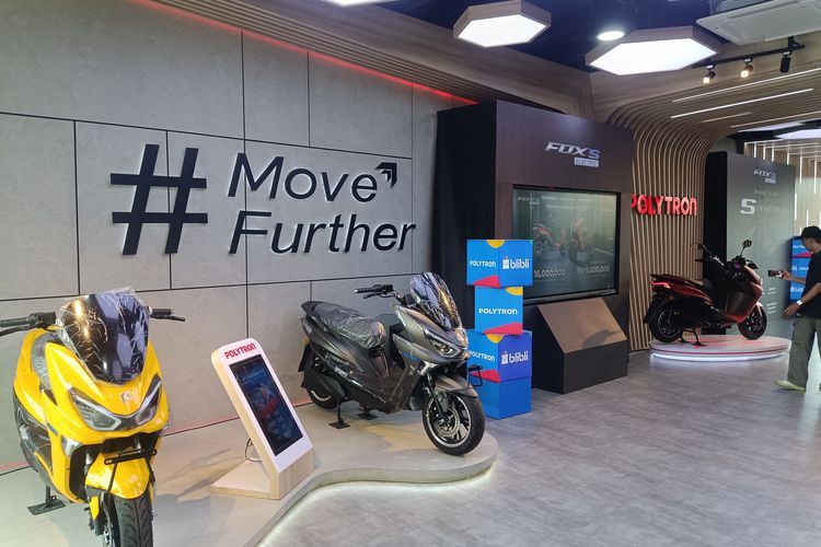 Diler baru motor listrik Polytron di Erajaya Digital Complex PIK 2, Jakarta Utara(KOMPAS.com/Fathan )  