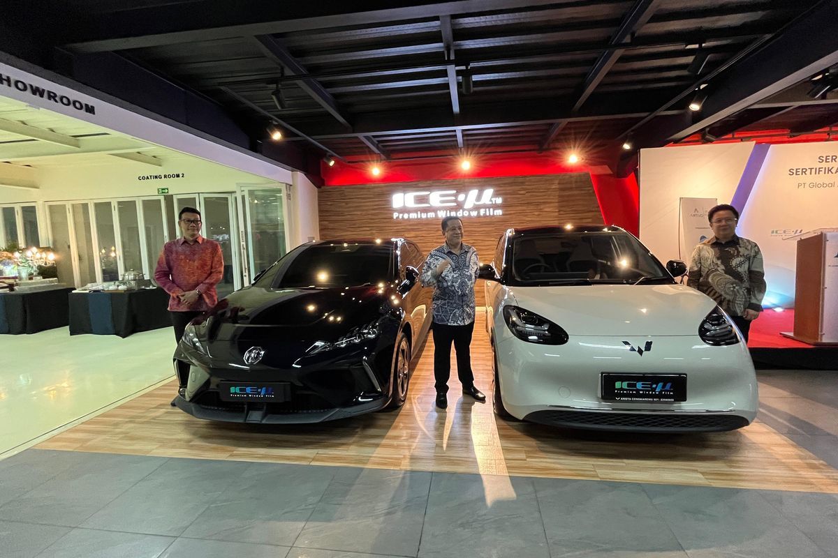 kaca film mobil listrik ICE-&micro;(IST)  