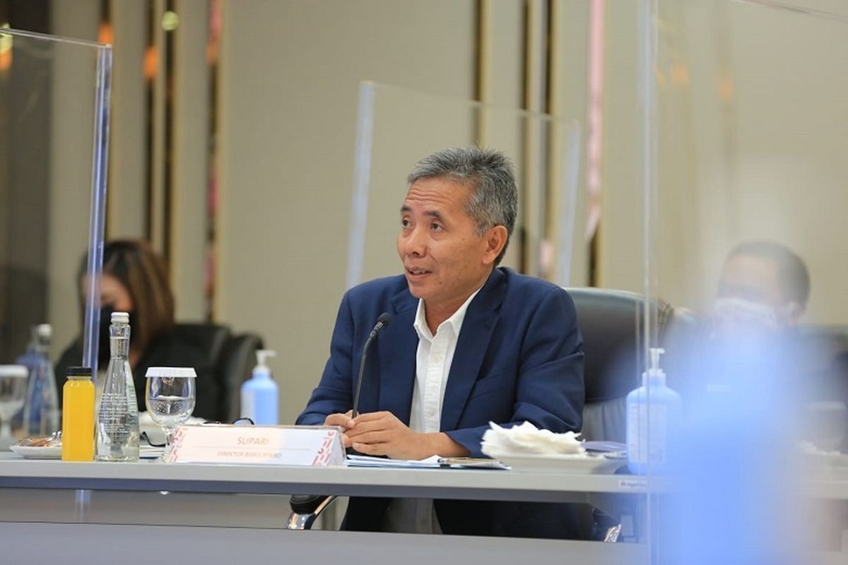 Direktur Bisnis Mikro BRI Supari saat memaparkan laporan riset Indeks Bisnis UMKM Q2 2023 dan Ekspektasi Q3 2023