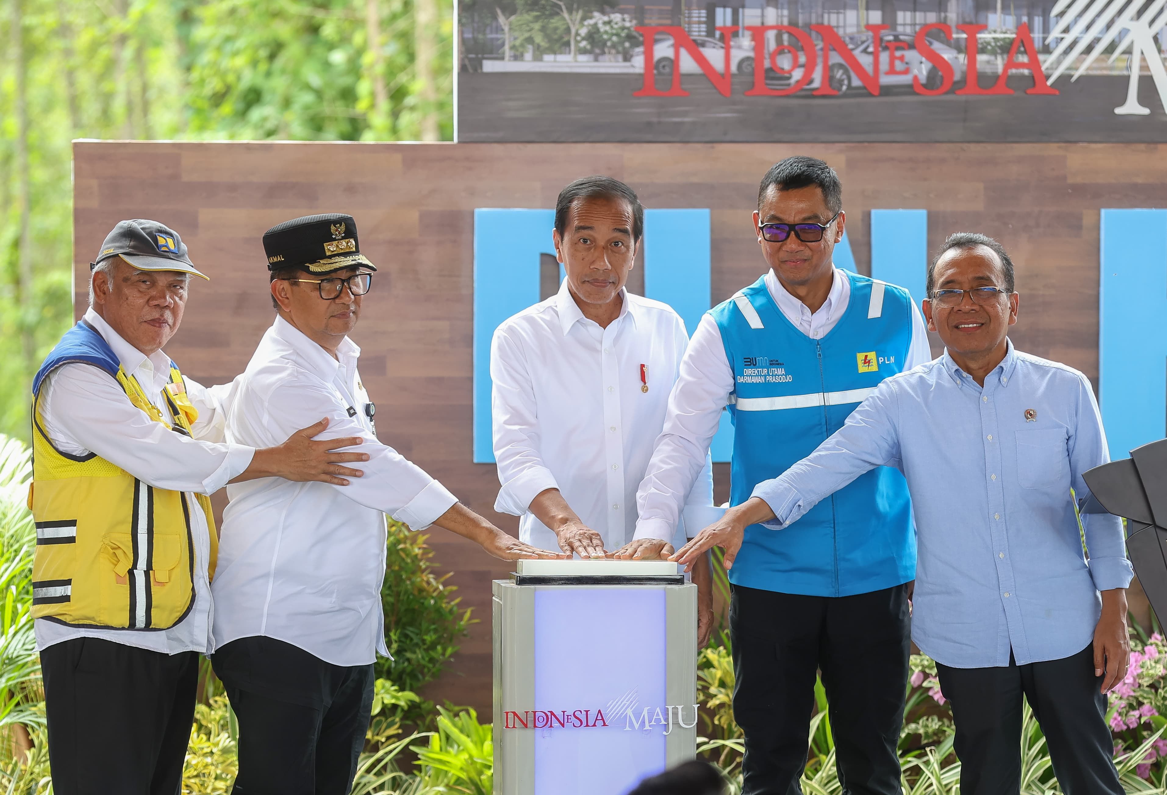 Presiden Jokowi Tandai Pembangunan PLN Hub, Pusat Ekosistem Transisi ...