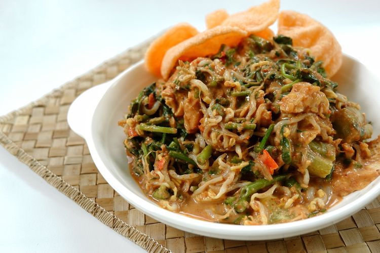 Ilustrasi gado-gado, sajian ramah vegetarian. 