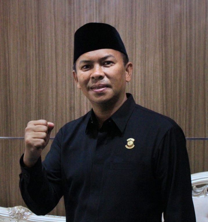 Ketua DPRD Abang Hertza Ajak Pemuda Bangun Daerah