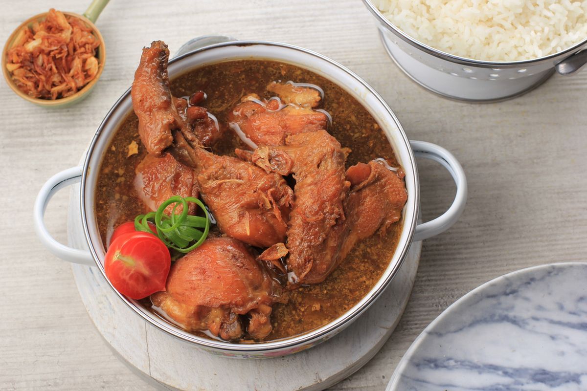 Ilustrasi semur ayam. 
