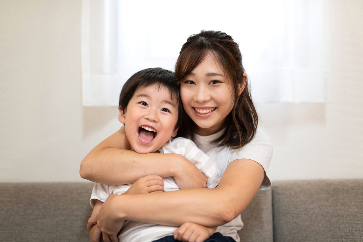 Ilustrasi ibu dan anak