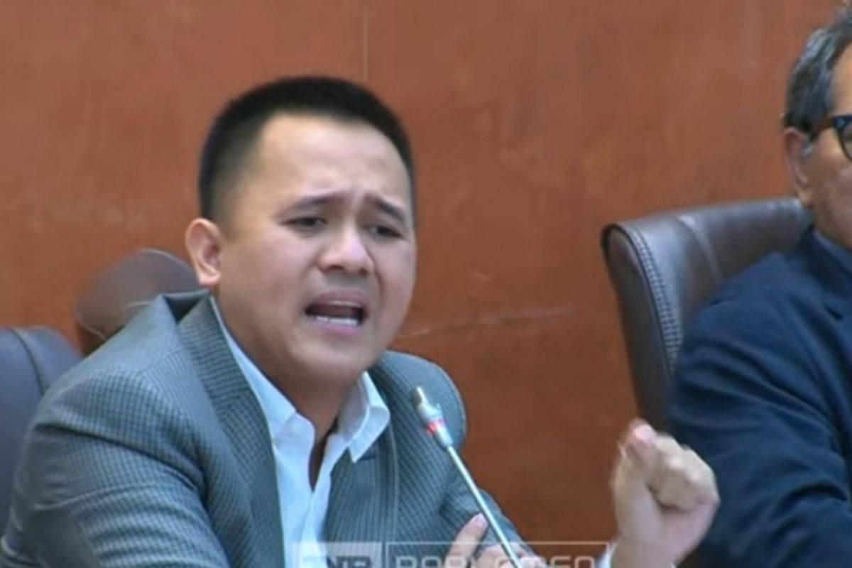 Anggota Komisi VI DPR RI Mufti Anam saat rapat bersama Menteri Perdagangan dan jajaran Kementerian Perdagangan serta Bulog di Kompleks Parlemen, Senayan, Jakarta, Senin (3/3/2025).(Dok. YouTube TV Parlemen )  