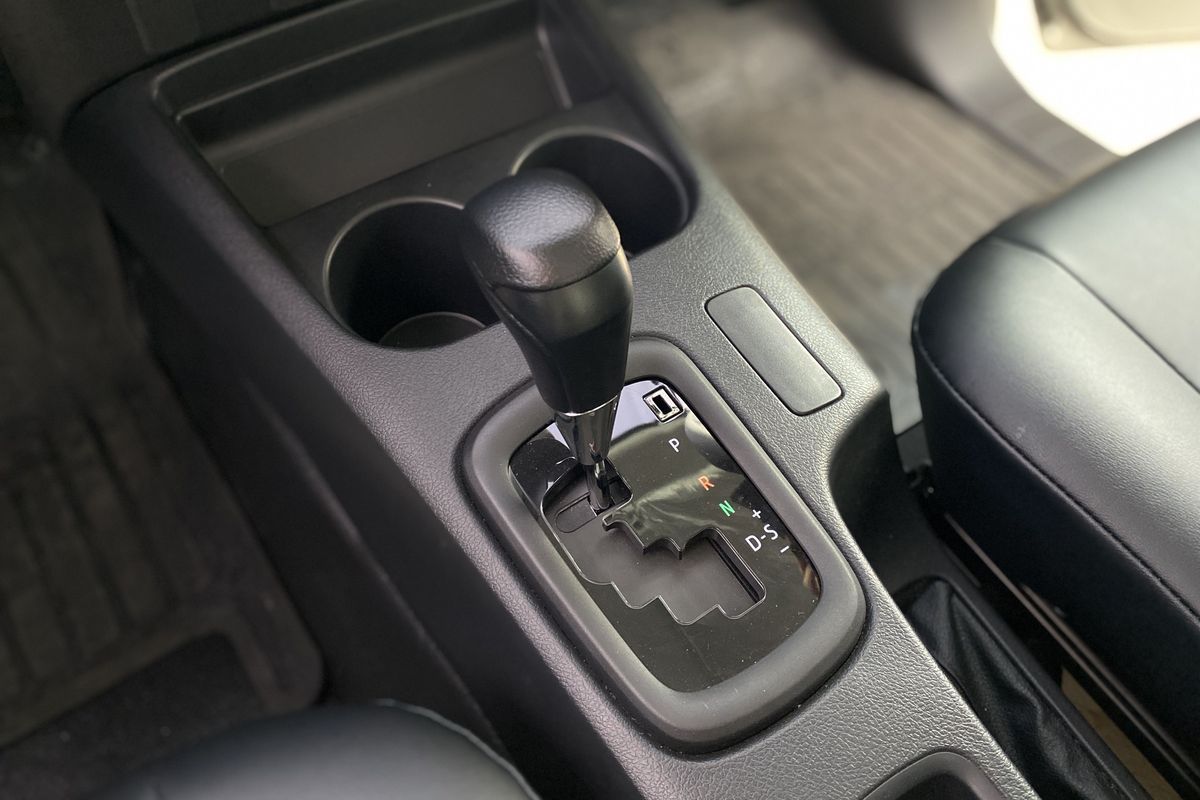 Toyota Hilux Rangga transmisi otomatis(Kompas.com/Nanda)  