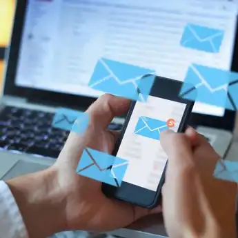 Cara Follow Up Hasil Interview Via Whatsapp dan E-Mail