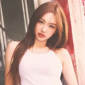 Lirik Lagu Butterflies - Nayeon TWICE Lengkap dengan Terjemahannya