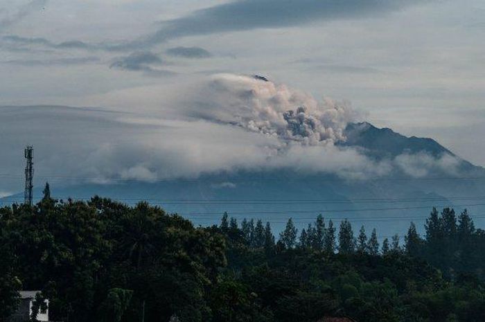 Karakteristik Wilayah Indonesia: Daratan dan Perairan, Materi Geografi