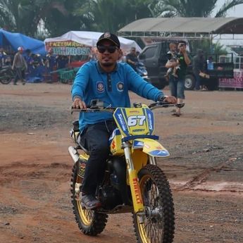 Suka Tantangan, Ketua DPRD Kota Banjarmasin Rupanya Hobi Nge-trail