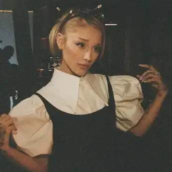 Lirik dan Terjemahan Lagu 'Goodnight n Go' dari Ariana Grande