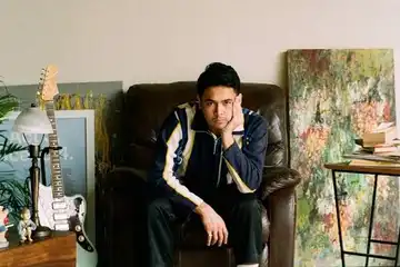 Lirik Lagu Penjaga Hati Milik Nadhif Basalamah - Sonora.id