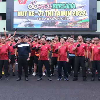 Sinergitas TNi/Polri di Hut TNI ke-77 Toni Hermanto Gowes Bersama Forkompimda Prov Sumsel