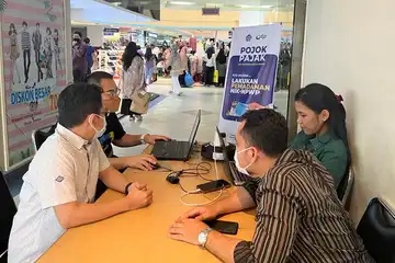 Kanwil DJP Sumut I sampai dengan bulan Februari mencapai Rp 5,18 Triliun dan penerimaan netto Rp 4,50 Triliun atau 17,3% dari target sebesar Rp 20,05 Triliun. 