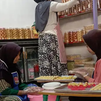 UMKM Jajanan Falifa Alami Lonjakan Omzet 8 Kali Lipat Selama Ramadan