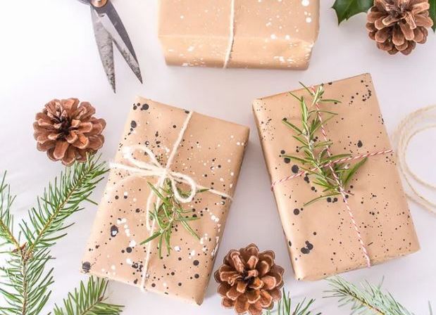 Simple tapi Unik dan Estetik, Ini 7 Ide Bungkus Kado Kotak ...