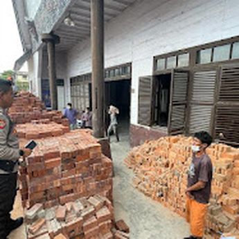 Polda Sumut Kirim 57 Truk Material Bangunan untuk Korban Gempa di Taput