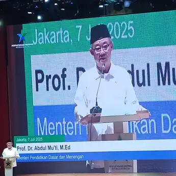 Indonesia Krisis Pustakawan, Mendikdasmen Siapkan Penambahan Program Studi di Perguruan Tinggi