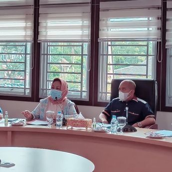 Walikota Pangkalpinang Pimpin FGD Kegiatan Strategis Sekretariat Daerah Ditengah Pandemi