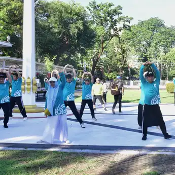 Pj Gubernur Sulsel Ajak Masyarakat Galakkan Hidup Sehat di Hari Kesehatan Nasional Ke-60