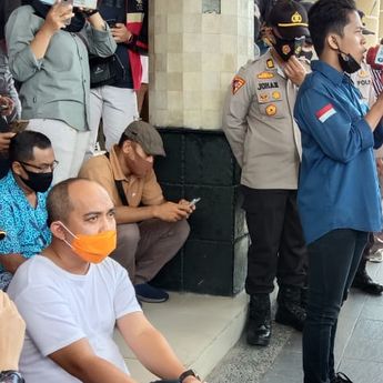 Temui Peserta Aksi, Molen Ajak Kawal Jembatan Jerambah Gantung Hingga Selesai