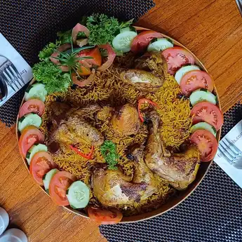 favehotel Malioboro Yogyakarta Hadirkan Sensasi Nasi Kebuli Ayam, Hanya Rp 155.000 untuk 5 Orang!