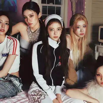 Lirik Lagu 'GOLD' – ITZY, dengan Terjemahan Indonesia dan Inggris