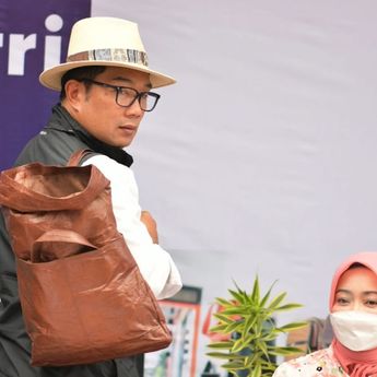 Ridwan Kamil Siap Desain dan Pasarkan Hasil Produk Kulit dari Garut