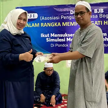 APJI Banjarbaru Simulasi Makan Bergizi Gratis di Ponpes Raudhatun Nasyi'in