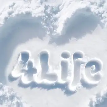 Lirik Lagu '4 Life' – VVUP, Lengkap dengan Terjemahan Bahasa Indonesia
