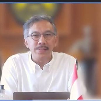 Pj Gubernur Babel Memyebut Guru adalah Agen Perubahan