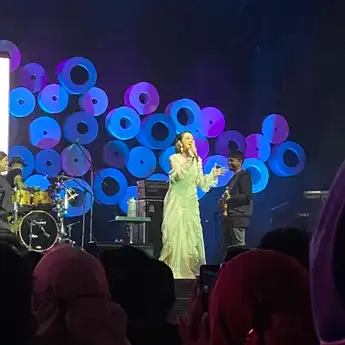 Rindukan Nyaman Ku Ingin Sendiri, Lirik Lagu 'Pulang' - Andien