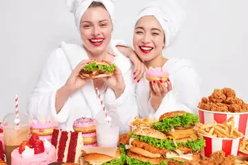 Ilustrasi Promo Makanan Spesial 10.10 2023