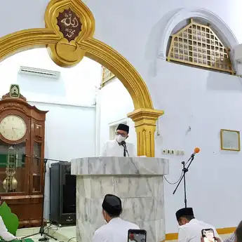 Contoh Ceramah Singkat tentang Sedekah, Lengkap dengan Dalil