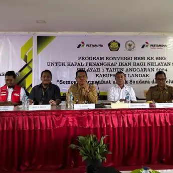 Pj. Bupati Landak Buka Sosialisasi Konversi BBM ke BBG Bagi Nelayan, Komitmen Pemerintah Dukung Perpres No 5 Tahun 2006