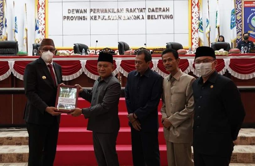 Paripurna Penyampaian RKUA-RPPAS di DPRD Bangka Belitung