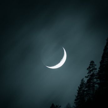 3 Arti Mimpi Gerhana Bulan, Bukan Sekedar Bunga Tidur yang Beri Isyarat Baik