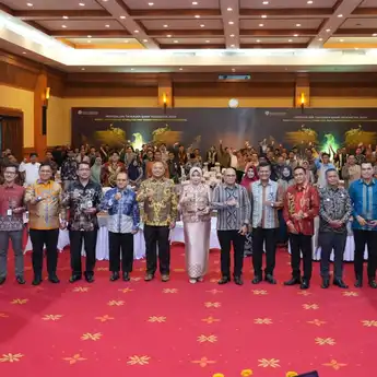 Windy Ingin Promosi Wastra dan Kriya Beri Dampak Ekonomi Bagi Pelaku UMKM Serta Perajin Lokal